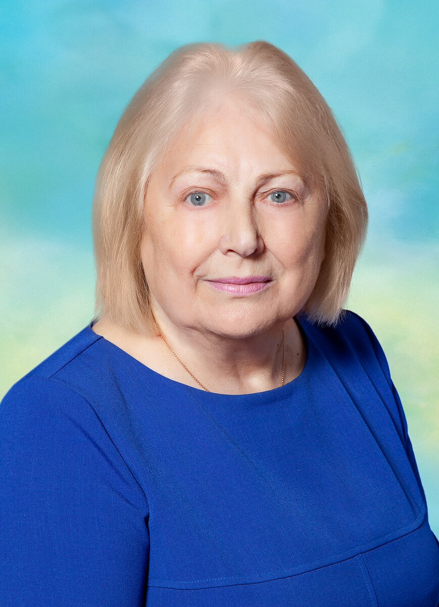 Теплова Валентина Маркловна библиотекарь